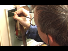 Drie atelier filmpjes en de restauratie van een zelfportret en bezorging bij het Drents Museum.