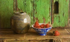 Ginger jar and strawberries